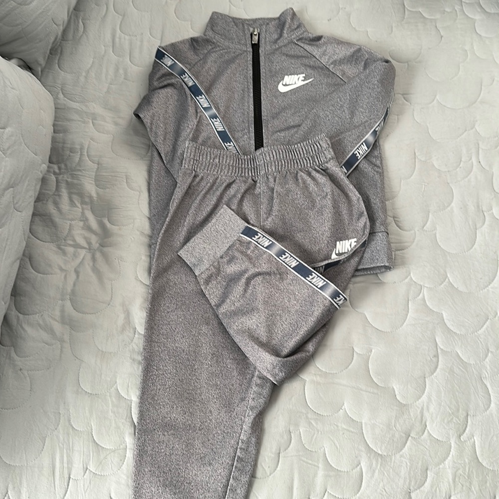 Nike set